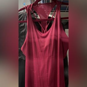 Lululemon tank top